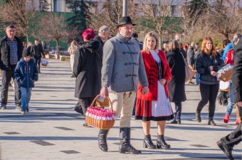 A csíkszeredai ételszentelés arcai