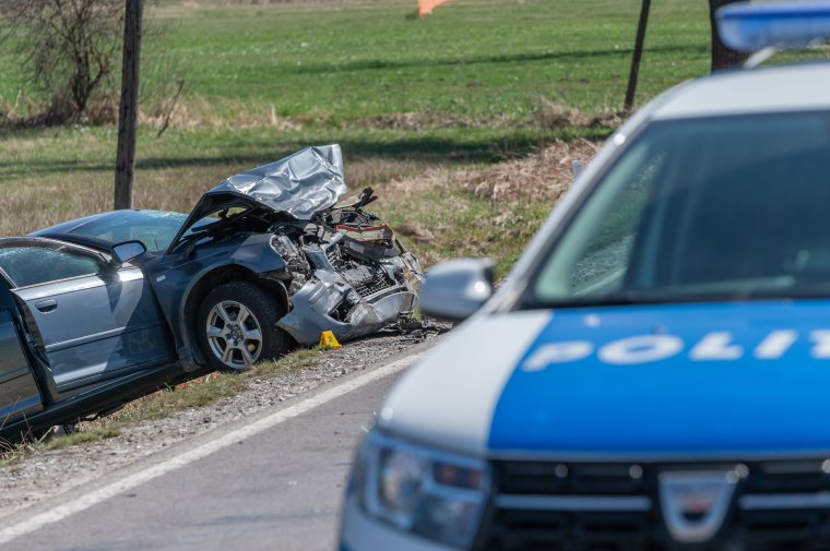 Szabálytalan előzés miatt történt az áprilisi halálos baleset Szentegyháza határában