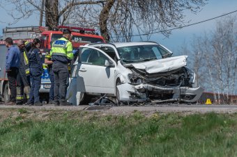 Csíkszéki református lelkészek sérültek meg a Szentegyházánál bekövetkezett balesetben