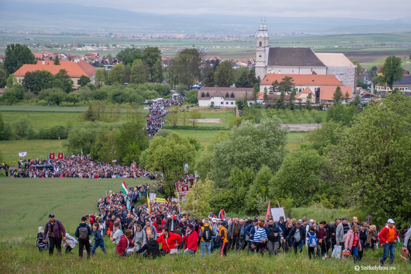 &bullet;  Fotó: László Ildikó