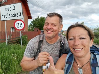 Célba értek a Budapestről Csíksomlyóig gyalogoló zarándokok