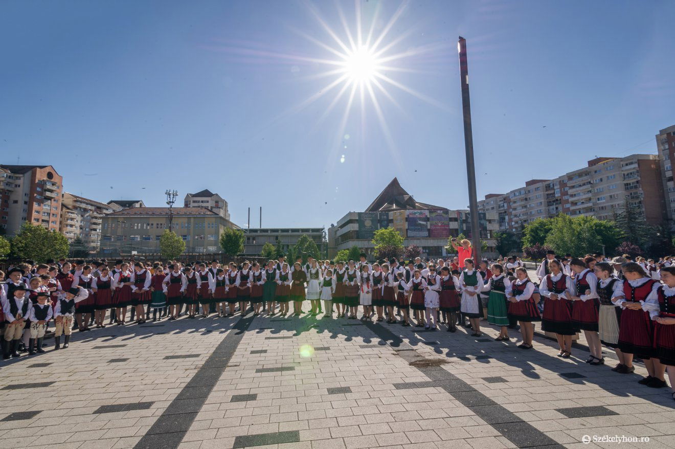 Jó idő várható az Ezer Székely Leány Napján •  Fotó: Pinti Attila