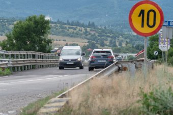 Egy lépéssel közelebb az új Olt-híd építéséhez Csíkszereda nyugati kijáratánál