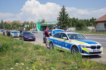 Bírságoltak, de segítséget is nyújtottak a hivatalos szervek