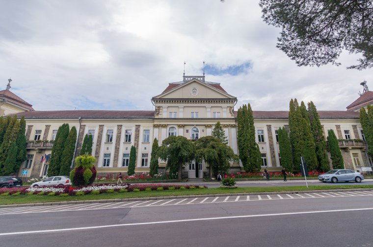 Plakettavató és emlékkonferencia Csíkszeredában