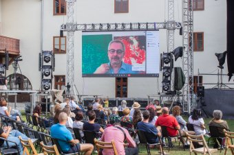 Barabási Albert László: a kommunizmus ideje alatt könnyebb volt atomfizikussá válni, mint művésszé