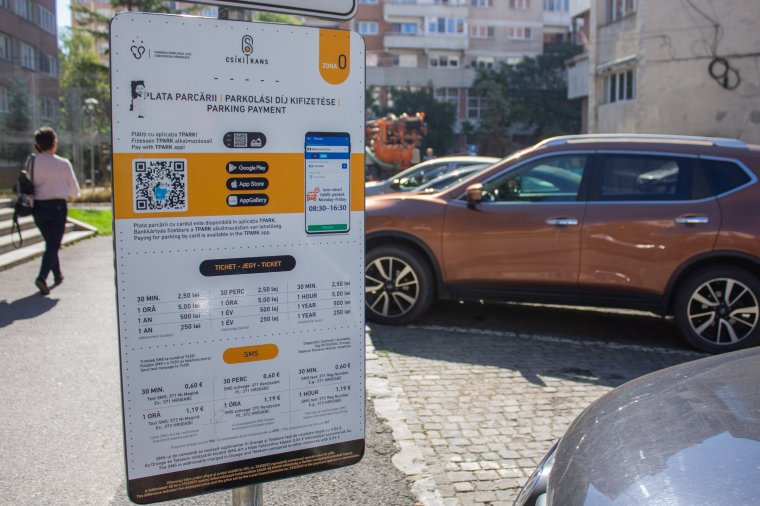 Több lakóövezetben igényelték a fizetős parkolást Csíkszeredában