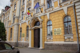 Tiszteletből tették ki a magyar táblákat