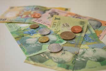 Egyre csak gyarapodik az államadósság