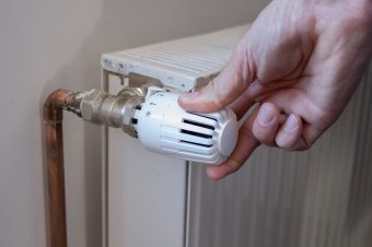 Felére csökkentik a fűtéstámogatást Gyergyószentmiklóson
