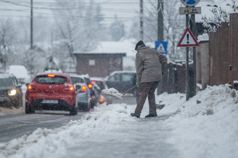 Lehűléssel és havazással indul a hétvége Székelyföldön is