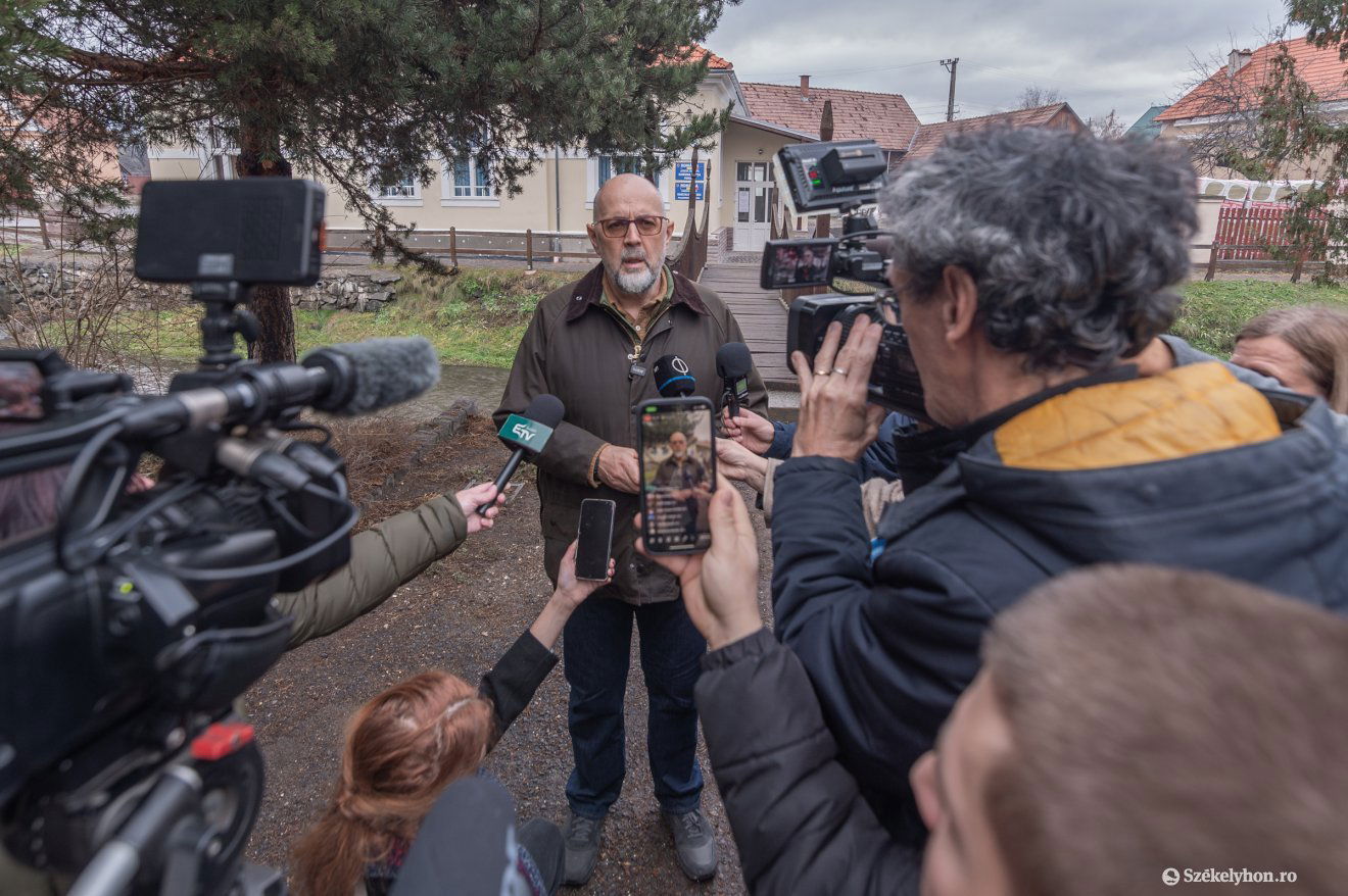 Kelemen Hunor szerint a védelmi tanácsban ki kell elemezni az elnökválasztás érvénytelenítését