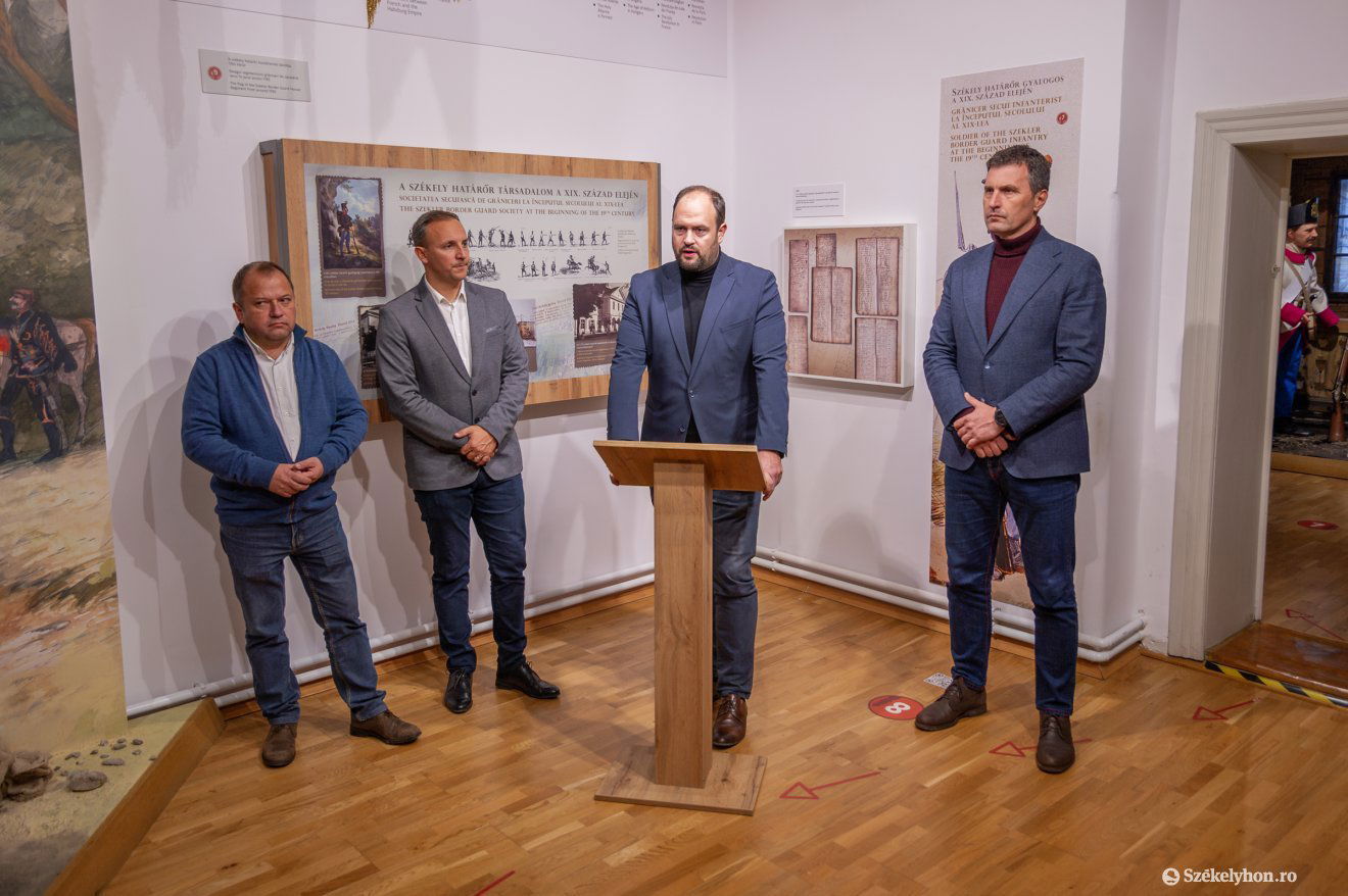 •  Fotó: Pinti Attila