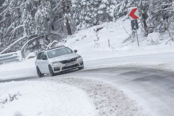 Havazás nehezíti a forgalmat Hargita megyében