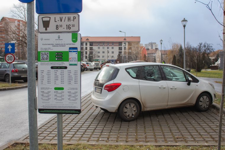 A számok is bizonyítják: jövedelmező a csíkszeredai fizetéses parkolási rendszer