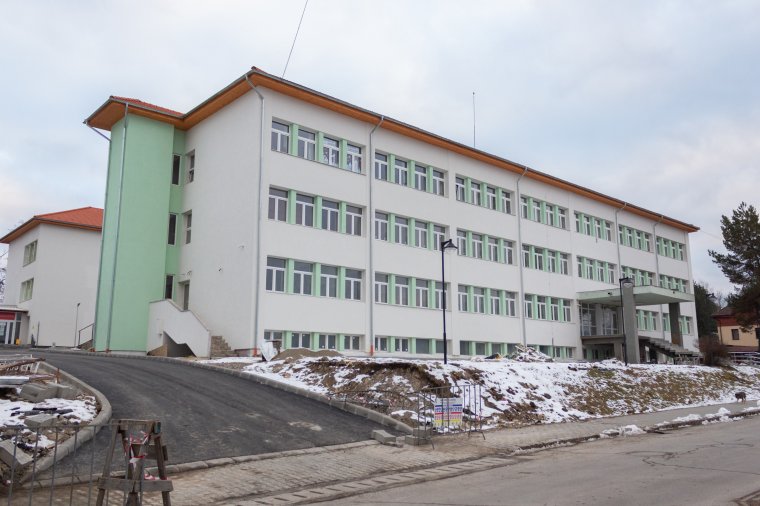 Majdnem elkészült a csíkszeredai járóbeteg-rendelőintézet felújítása
