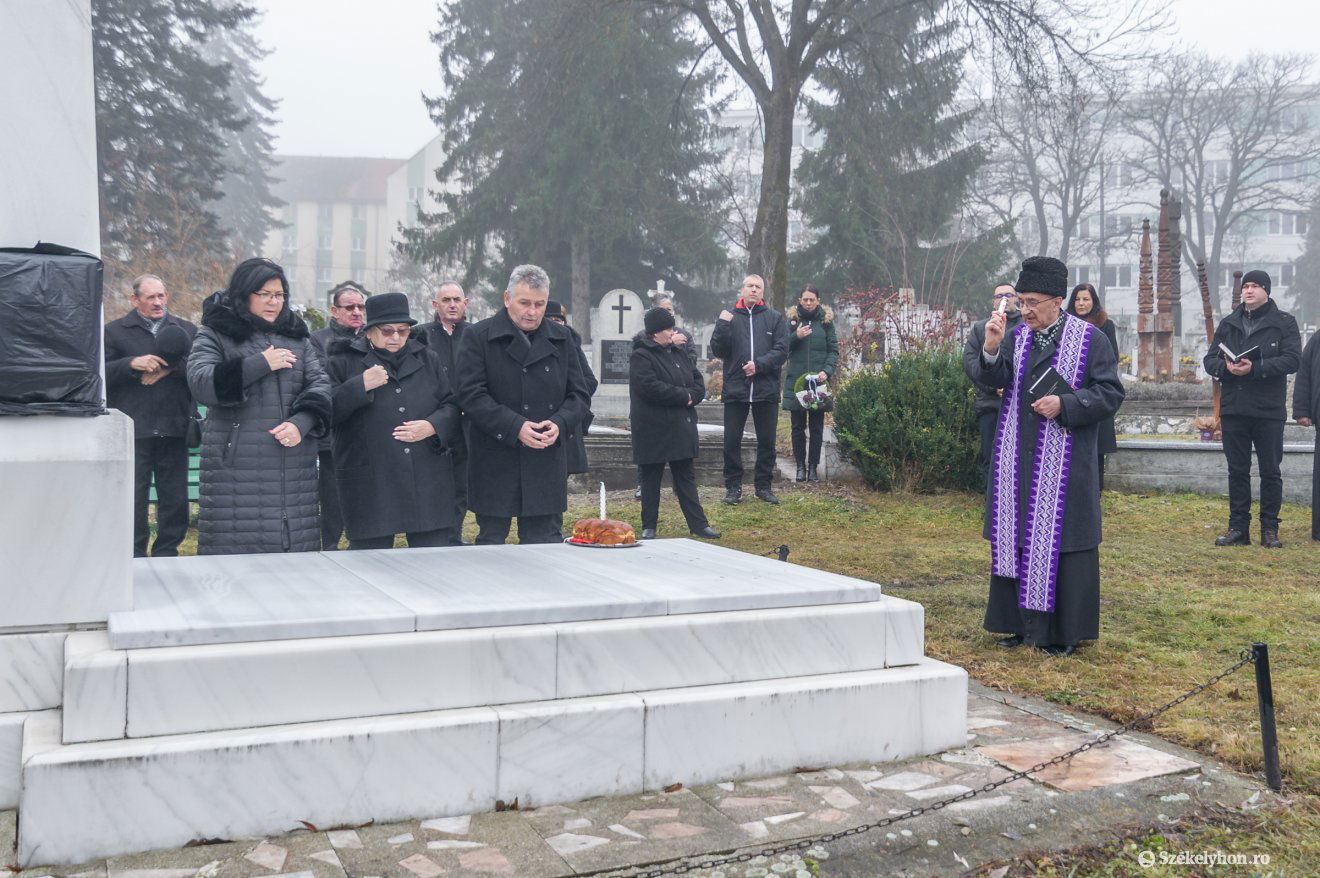 Müller László, kiskatona, megemlékezés, forradalom