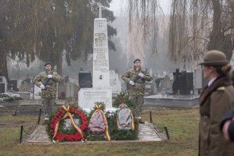 Müller László neve Csíkszeredában a szabadság jelképe