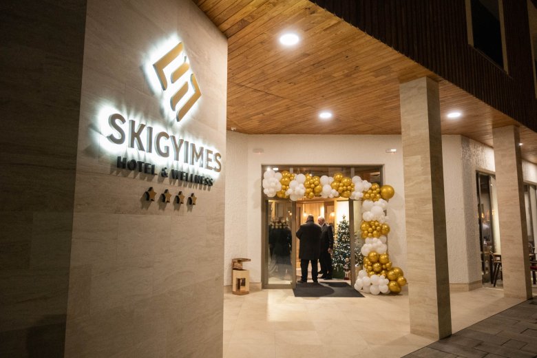 Gyimesfelsőlok gyöngyszeme – ünnepélyesen átadták az új SkiGyimes Hotelt