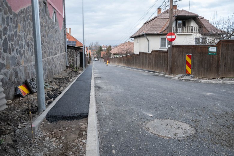 Nemsokára megnyílik a forgalom előtt a Szentkirály utca Csíkszeredában