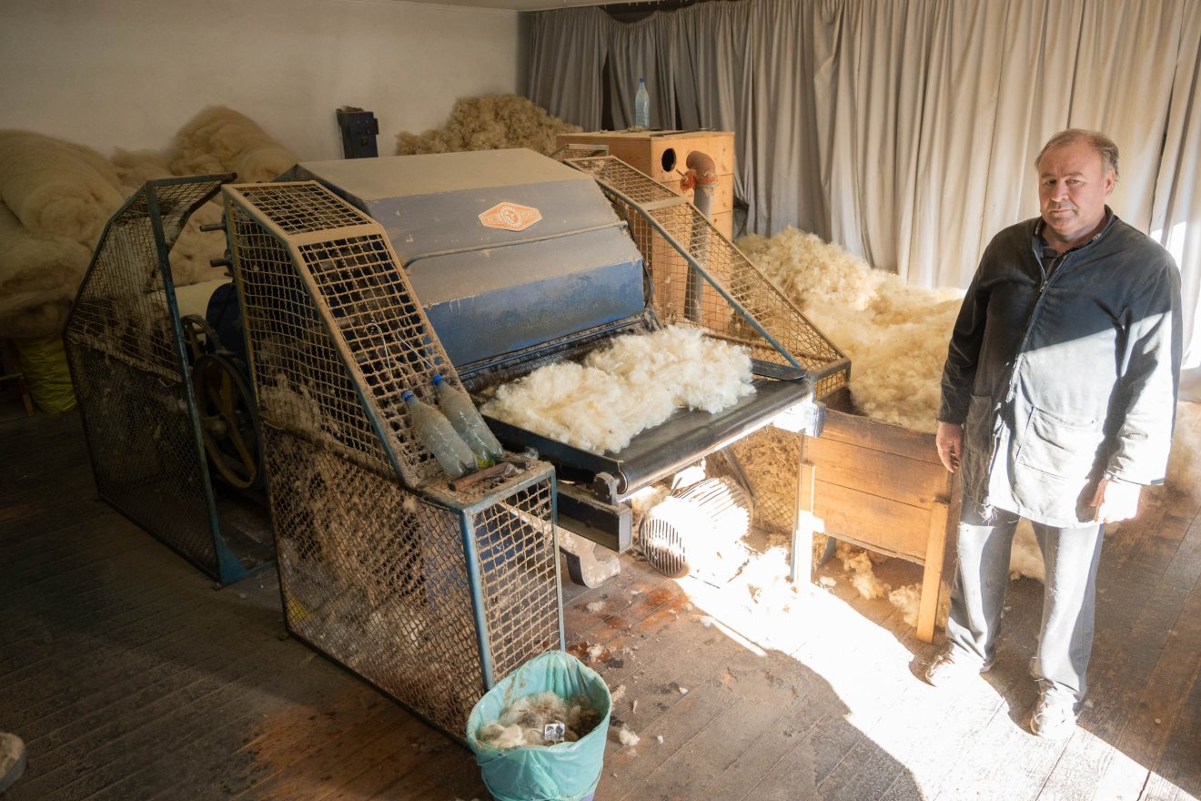 Az olcsó tucatáru kiszorította a helyi gyapjúból készült termékeket