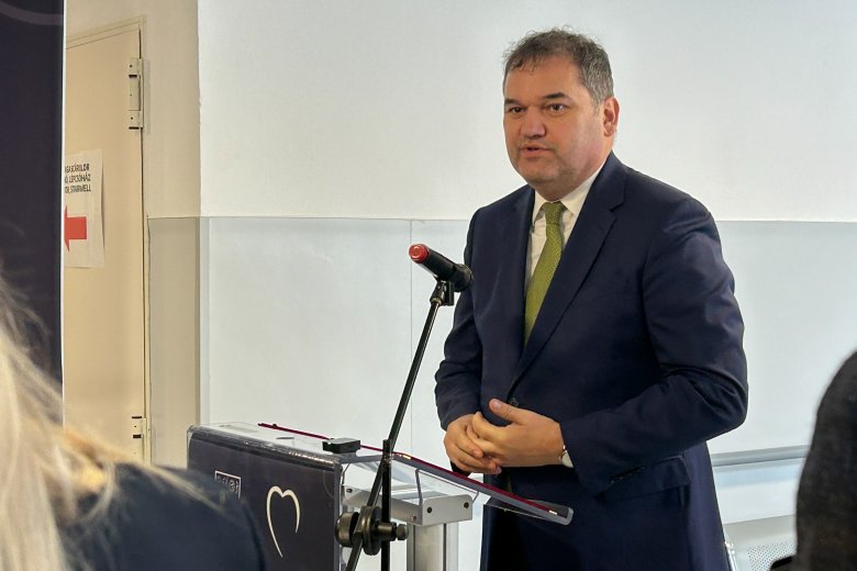 Cseke: Bolojan addig marad miniszterelnök, amíg élvezi a saját pártja támogatását