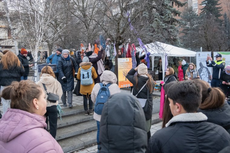 Senki nem érdemli meg a verést – érzékenyítő kampány indul a családon belüli erőszak megállításáért