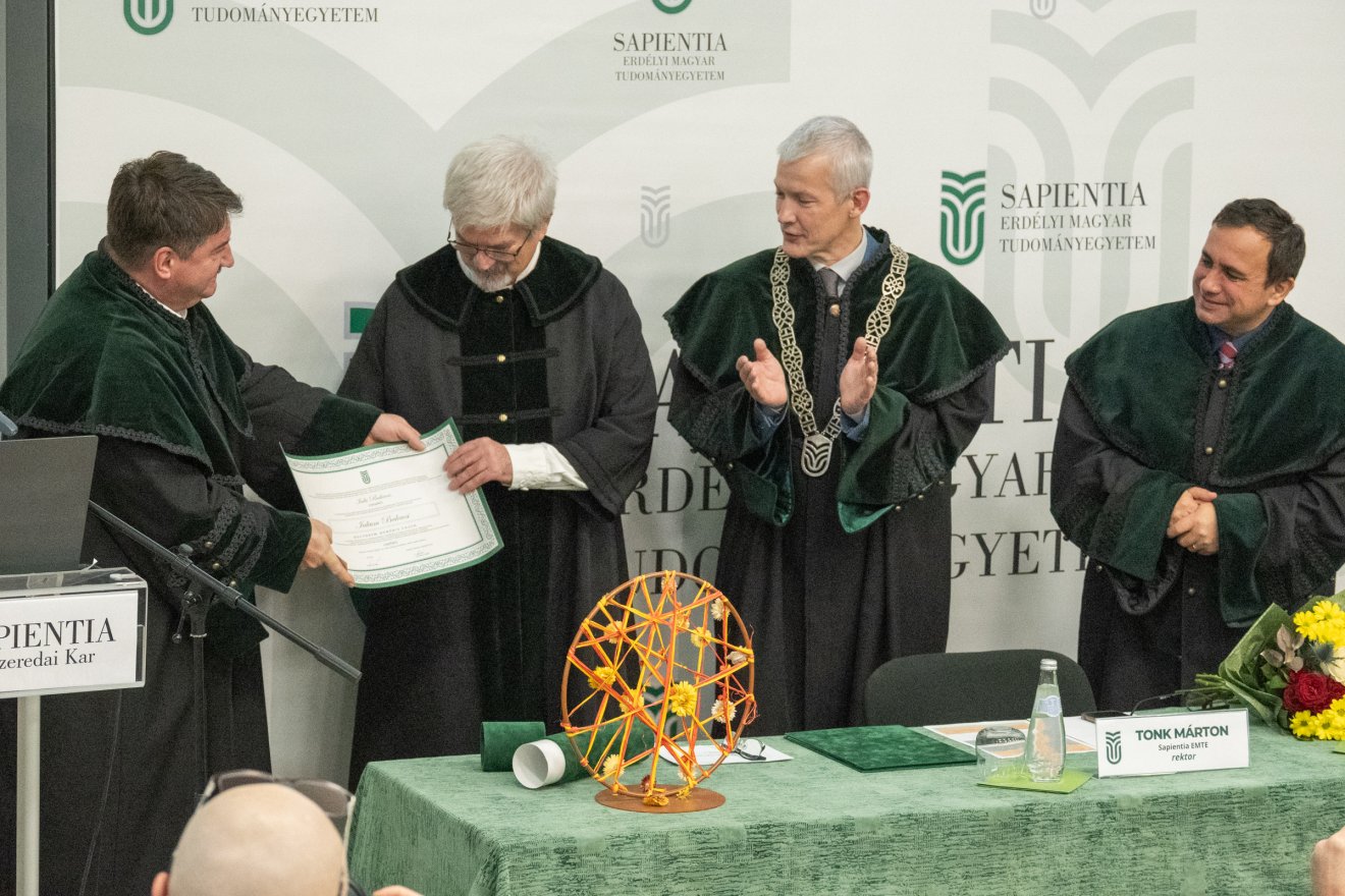 •  Fotó: Borbély Fanni