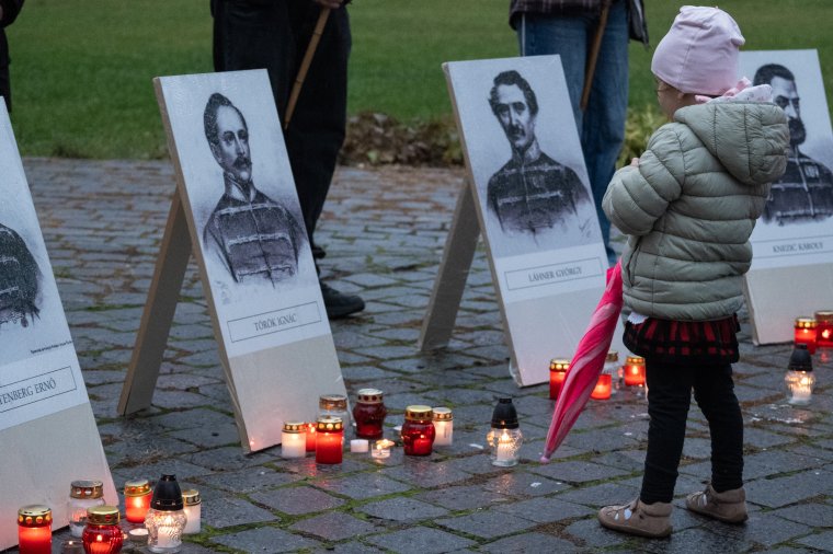 Székelyföld-szerte megemlékeznek az aradi vértanúkról