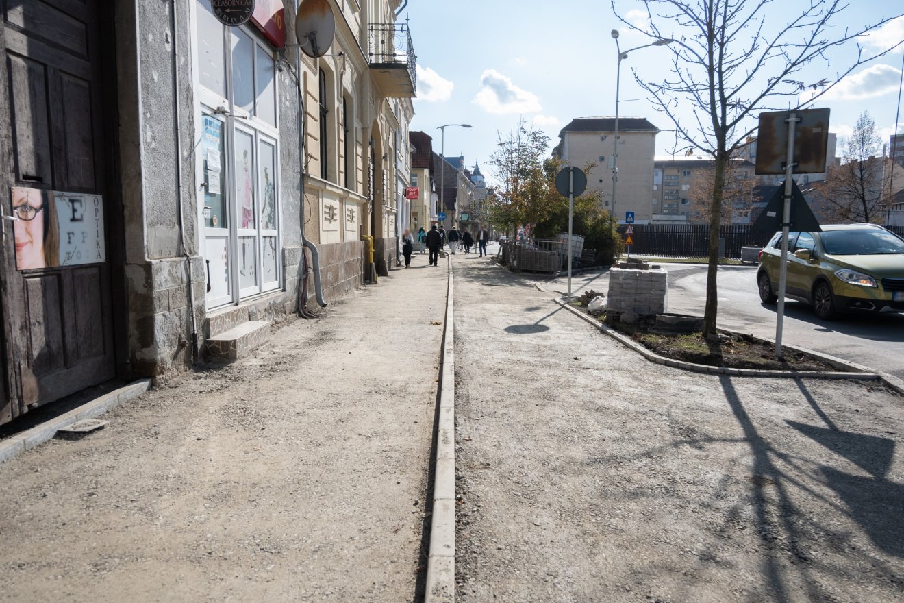 A munkálatokat folytatni kell. A megszorítások enyhítésében bíznak •  Fotó: Borbély Fanni