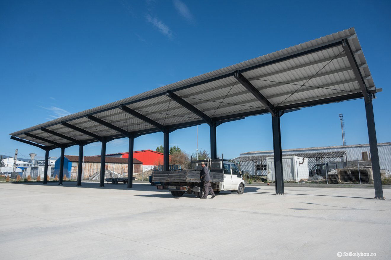 •  Fotó: Borbély Fanni