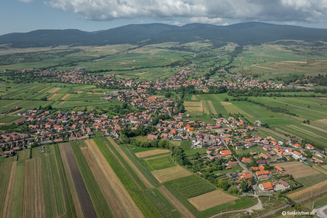 Ismeretlen elkövetők tartják nyugtalanságban Madéfalva lakóit • Fotó: Pinti Attila