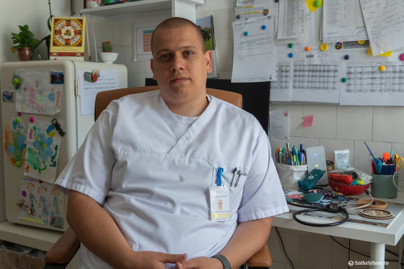Dr. Susányi Ervin: tévhit, hogy egy adott fertőzésen való átesés jobb, mint a vakcina •  Fotó: Borbély Fanni
