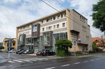 Megvásárolná a megyei könyvtár épületét Hargita Megye Tanácsa