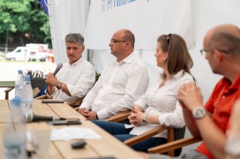 Parajdról Tusványoson: kétmillió euró lett volna a megelőzés, a kár már százmillió euró