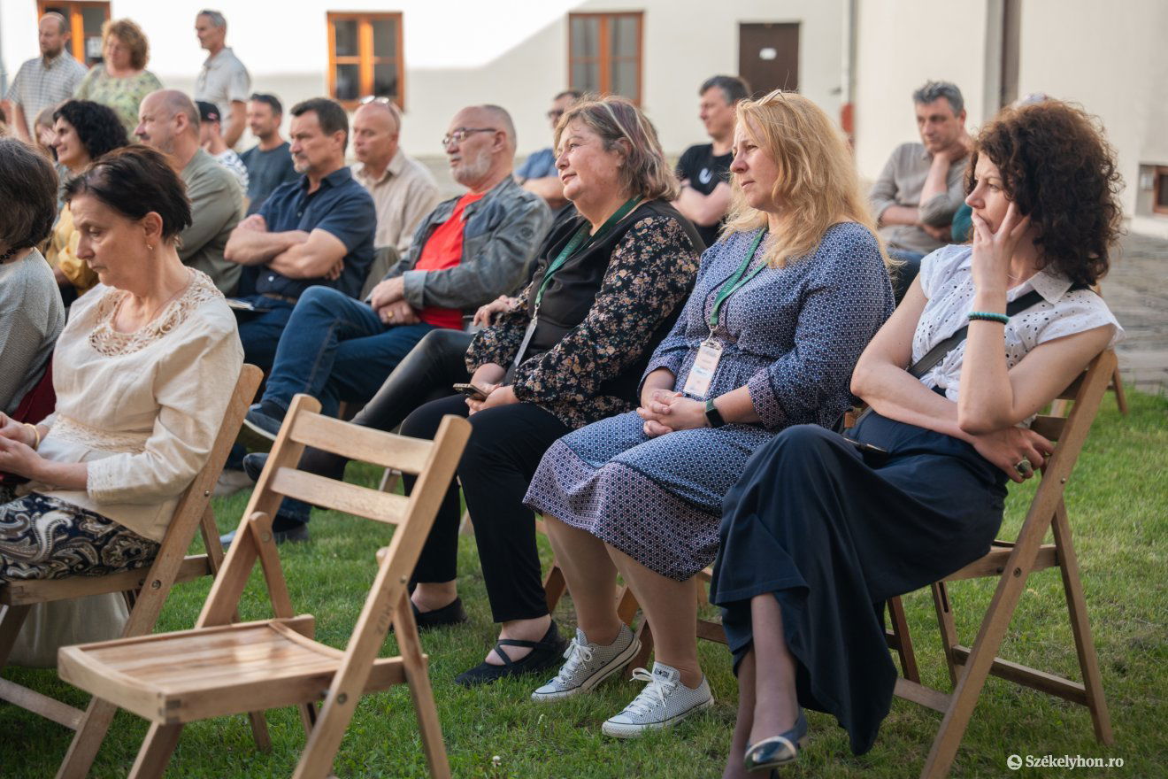 •  Fotó: Borbély Fanni