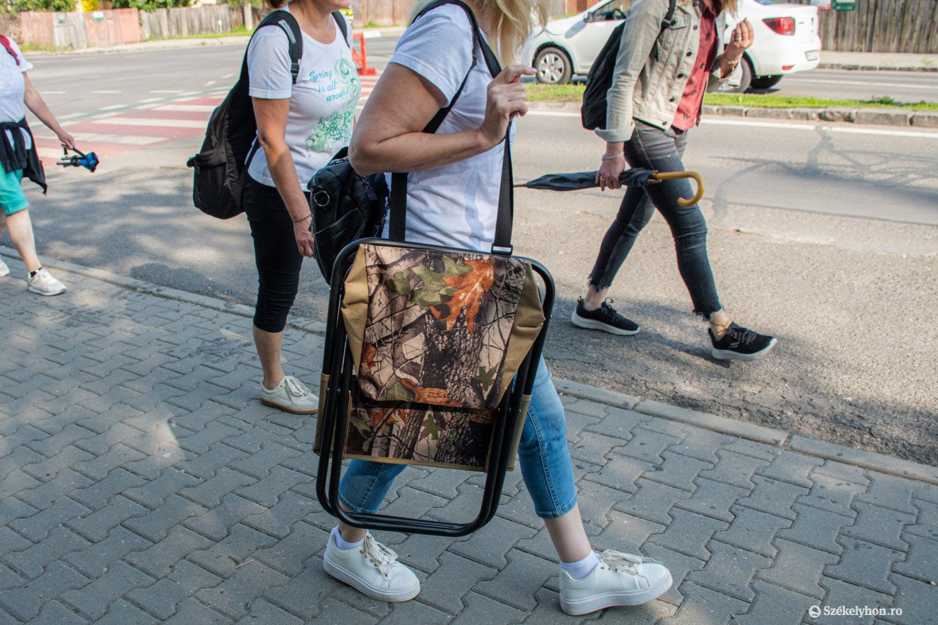 Nagyobb kényelemért bizony nagyobb a teher is •  Fotó: László Ildikó