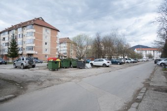 Nem várnak tovább a Nagy István festő sétány felújításával Csíkszeredában