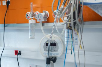 Új intenzív ágyak, betegátadási protokollok: együtt fejleszti Temesvár és Szeged az egészségügyi ellátást