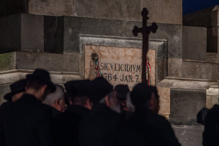 Emléktúra és előadás Madéfalván a Siculicidiumra emlékezve