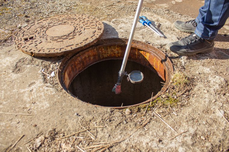 Lezárják a szolgáltatást a régi ivóvízhálózaton több gyergyószentmiklósi utcában