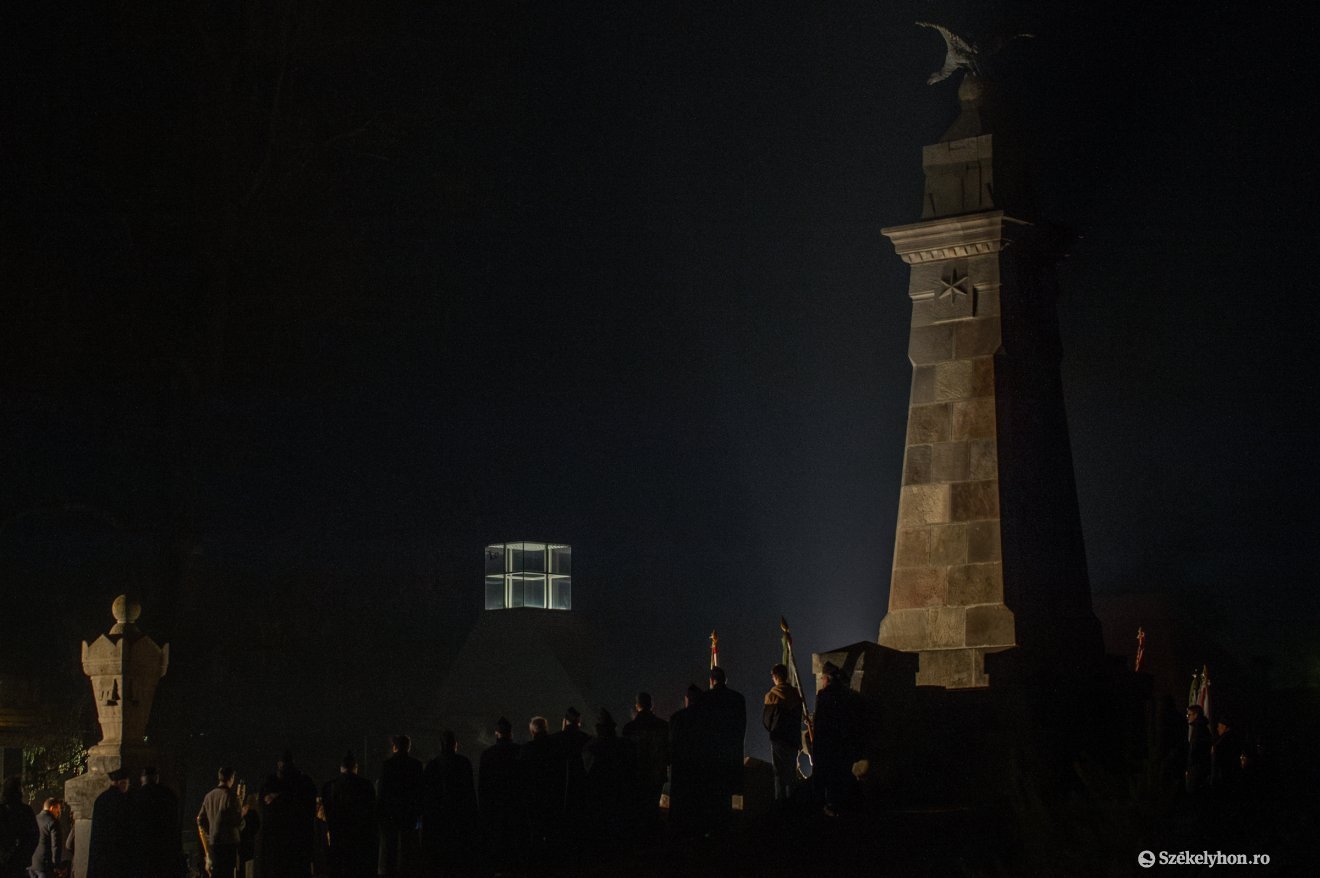 •  Fotó: Pinti Attila