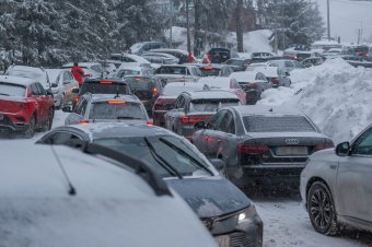 Szinte lehetetlen feljutni Hargitafürdőre