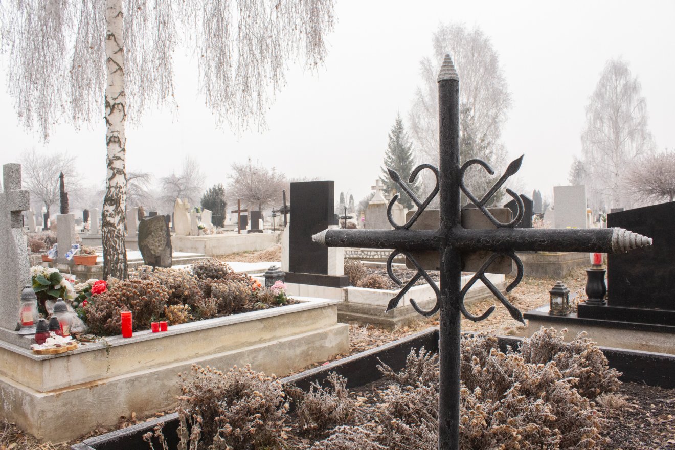 El kell indítani a Kalász negyedi temető bővítésének folyamatát