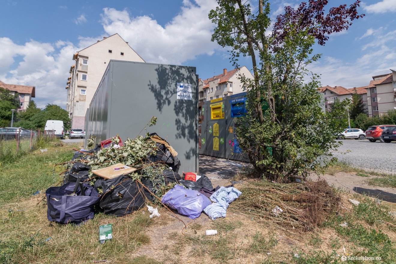 &bullet;  Fotó: Pinti Attila