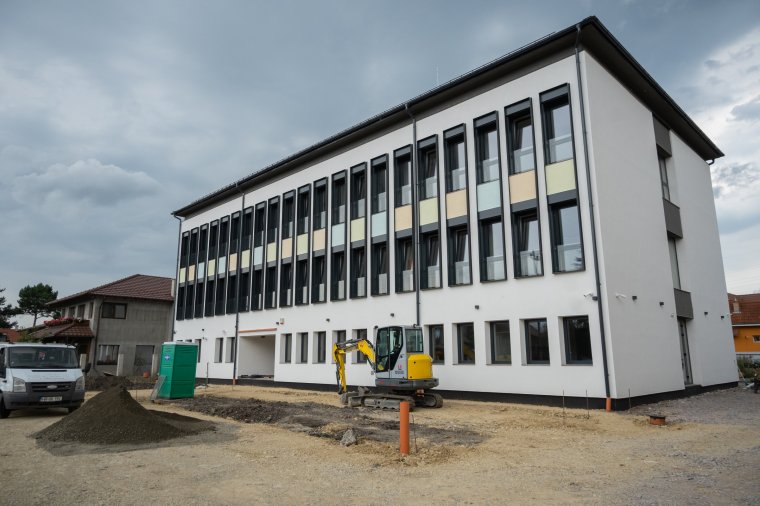 Hamarosan visszaköltözhet az APIA a felújított székházába