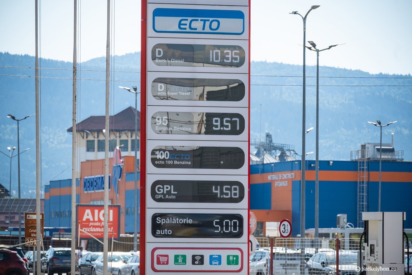 &bullet;  Fotó: Borbély Fanni