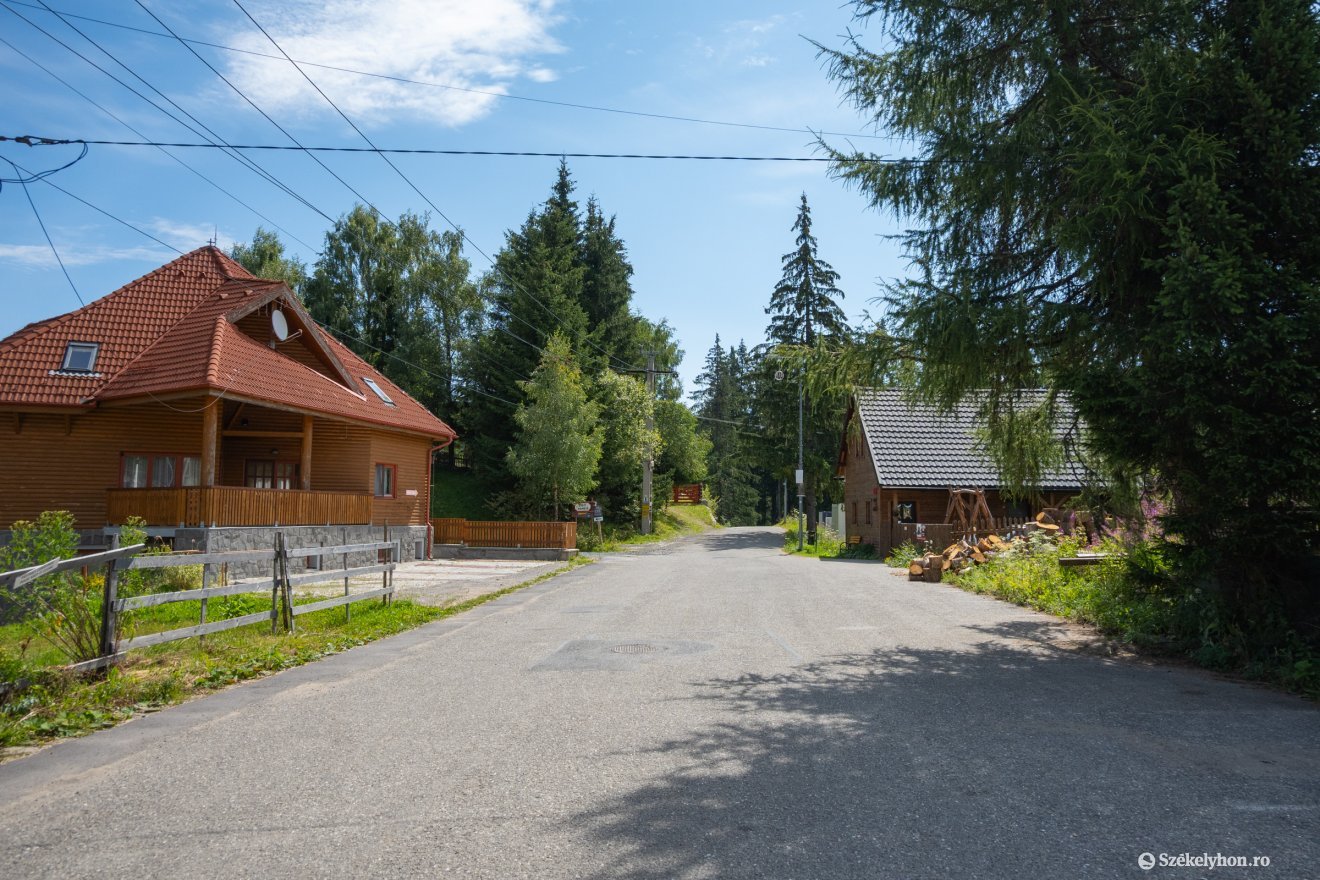 &bullet;  Fotó: Borbély Fanni