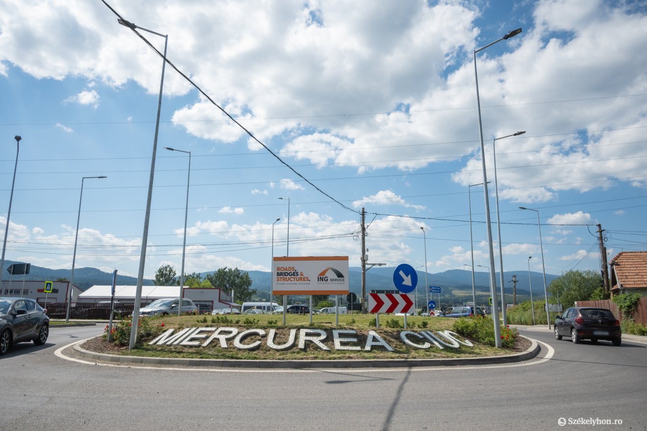 &bullet;  Fotó: Borbély Fanni