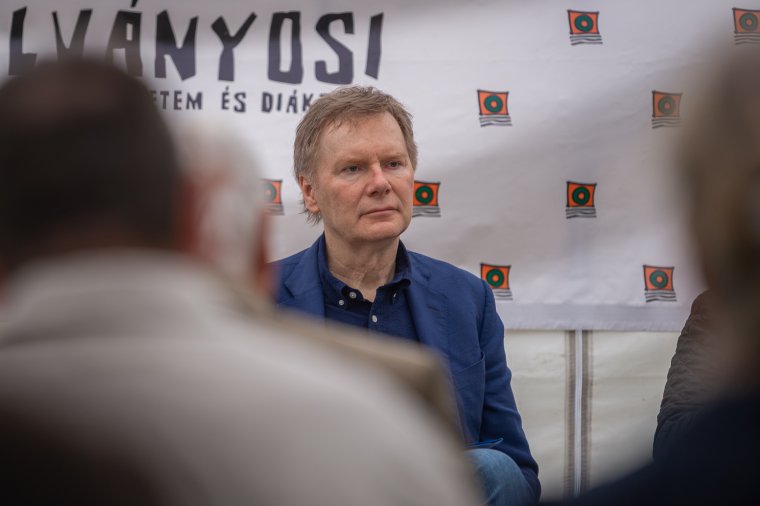 „Talpra állhat Orbán Viktor és a Fidesz, de ehhez őszintén szembe kell nézniük a hibáikkal”